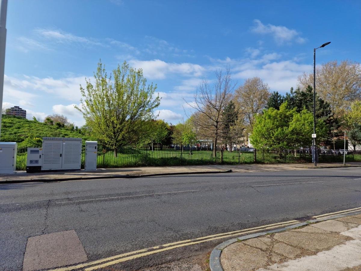 Cozy Double Bedroom In Zone 1-2 Central Londra Exterior foto