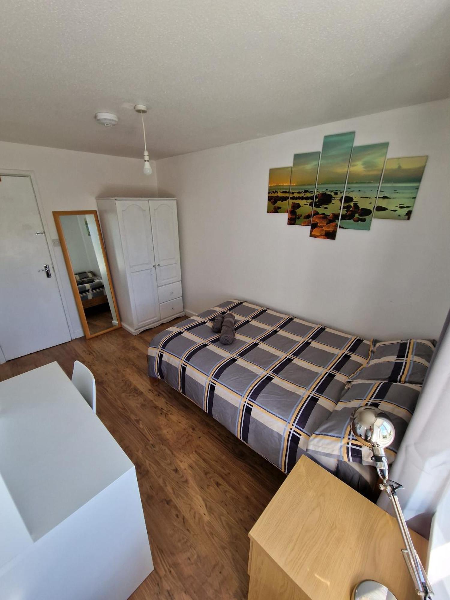 Cozy Double Bedroom In Zone 1-2 Central Londra Exterior foto
