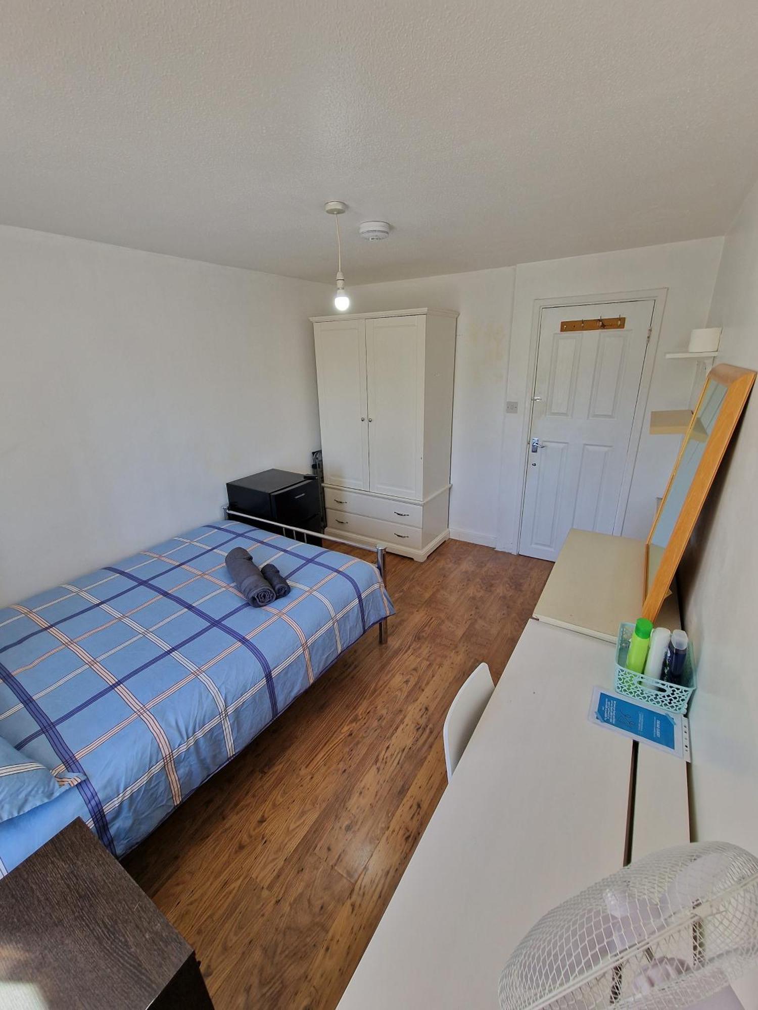 Cozy Double Bedroom In Zone 1-2 Central Londra Exterior foto